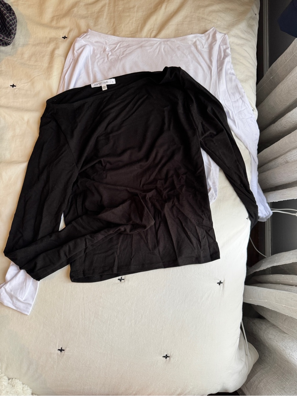 Long sleeve tees set of 2